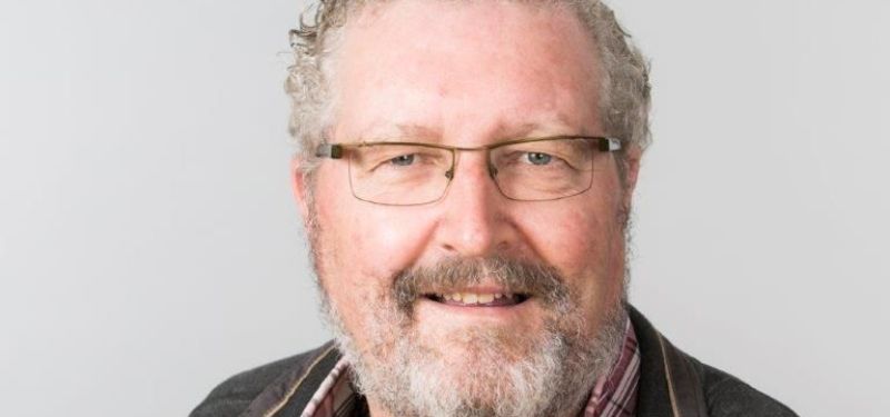 Gert Bomhof presenteert Raadhuispleinconcert